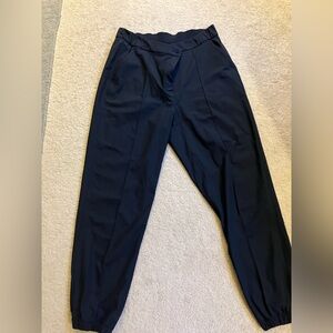 Women Lulu dress pants